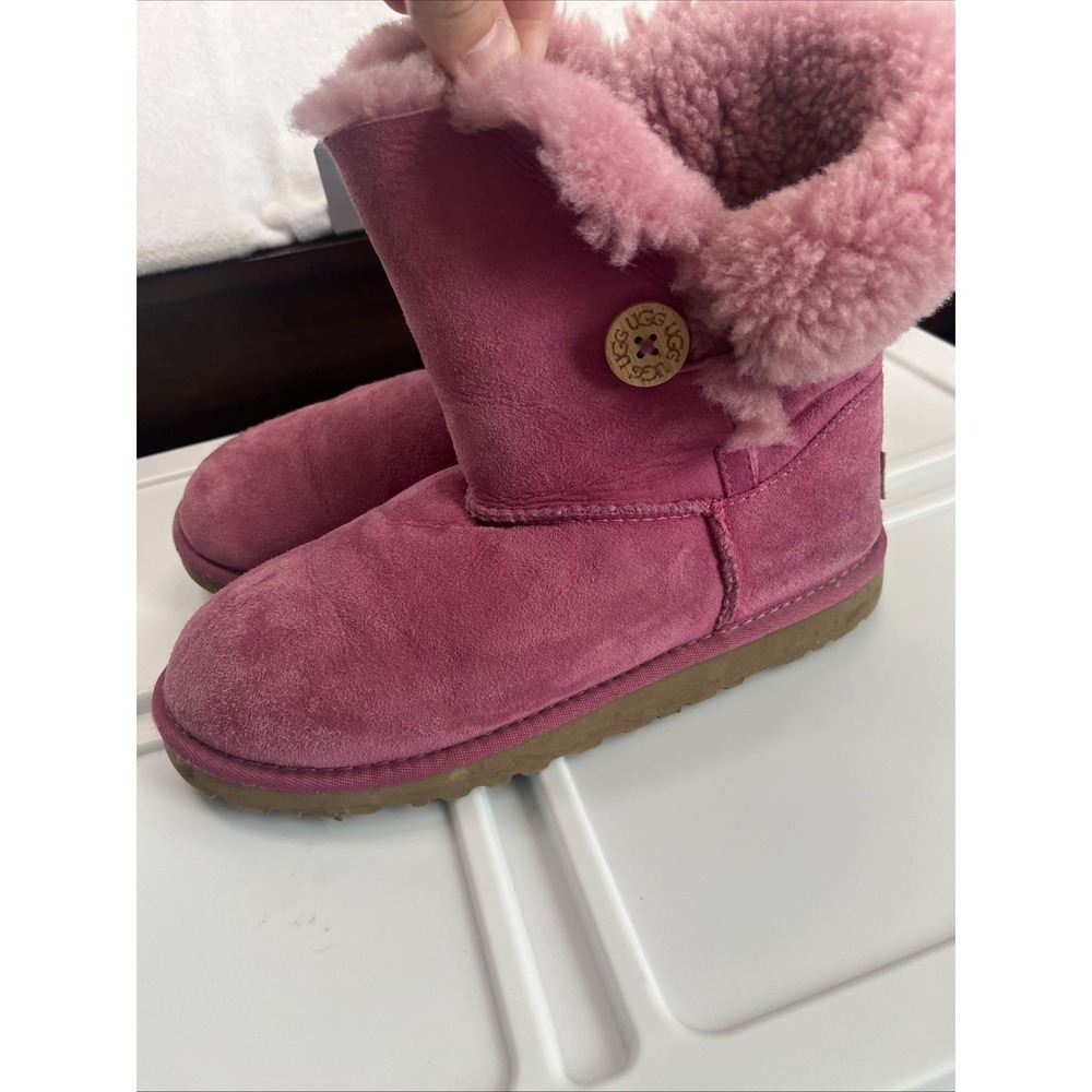 UGG 5991 Suede Shearling Ankle Boots Pink Youth 5 Women 7